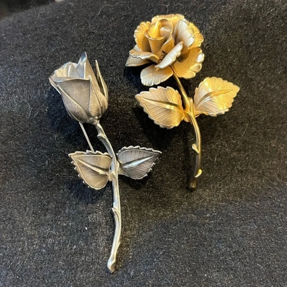 Vintage Giovanni Style Gold and Silver Rose Brooch Pin Set of Two